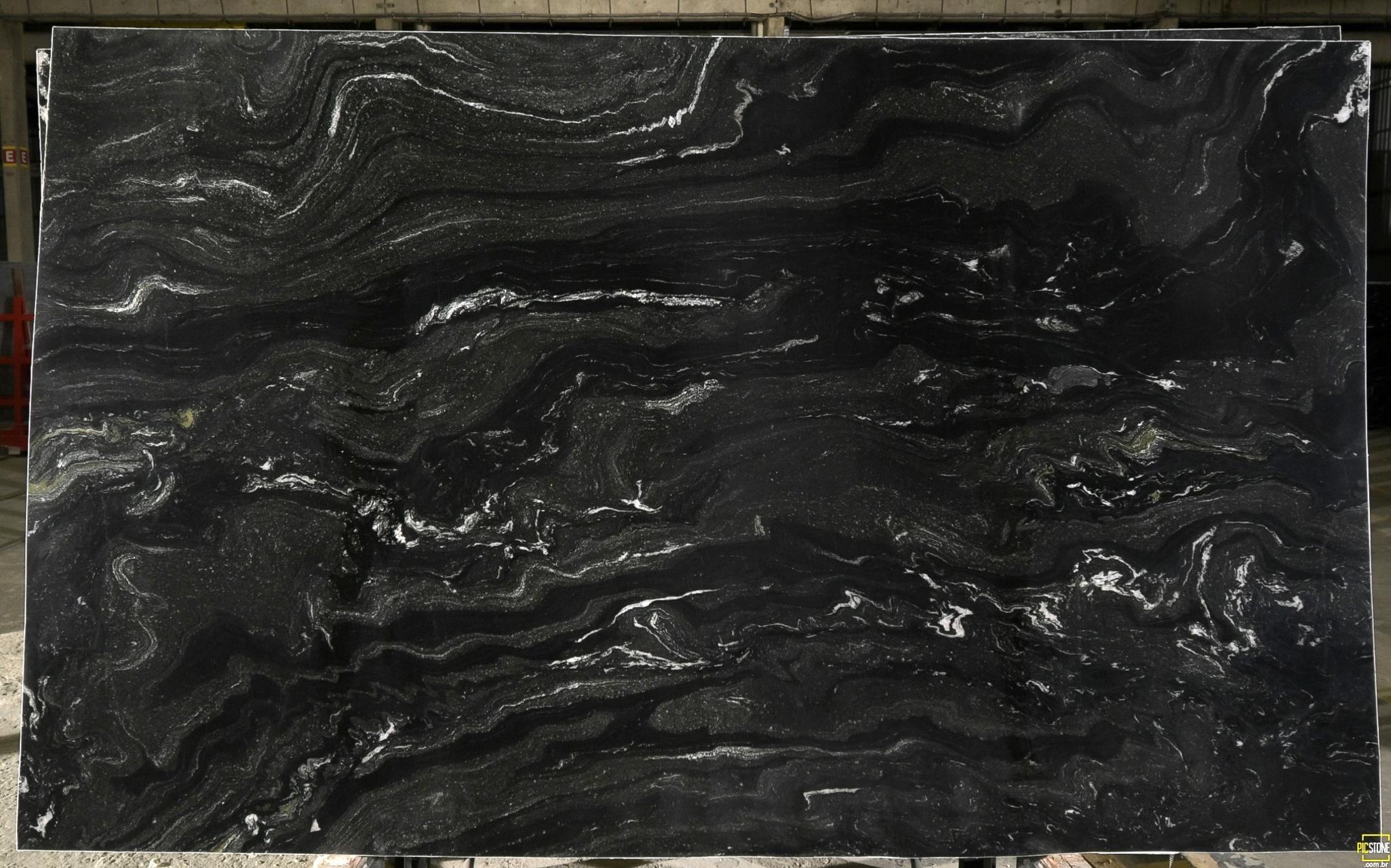 Thumbnail 2 of 2 for Makalu Leather